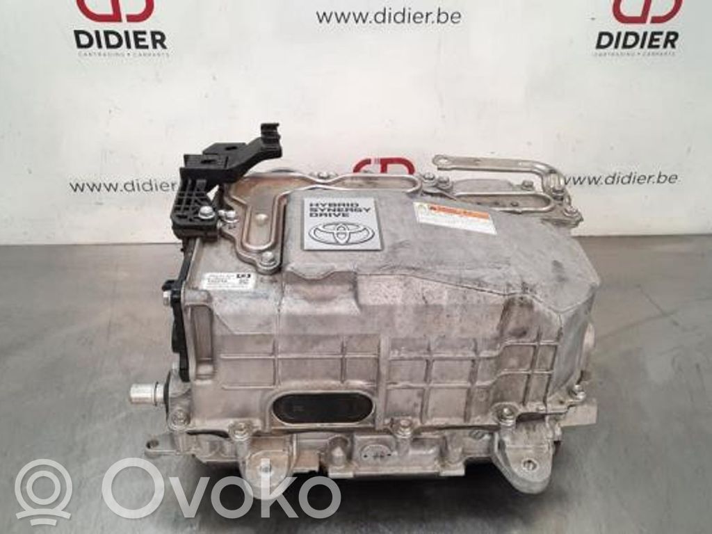Toyota Yaris Falownik / Przetwornica napięcia 
