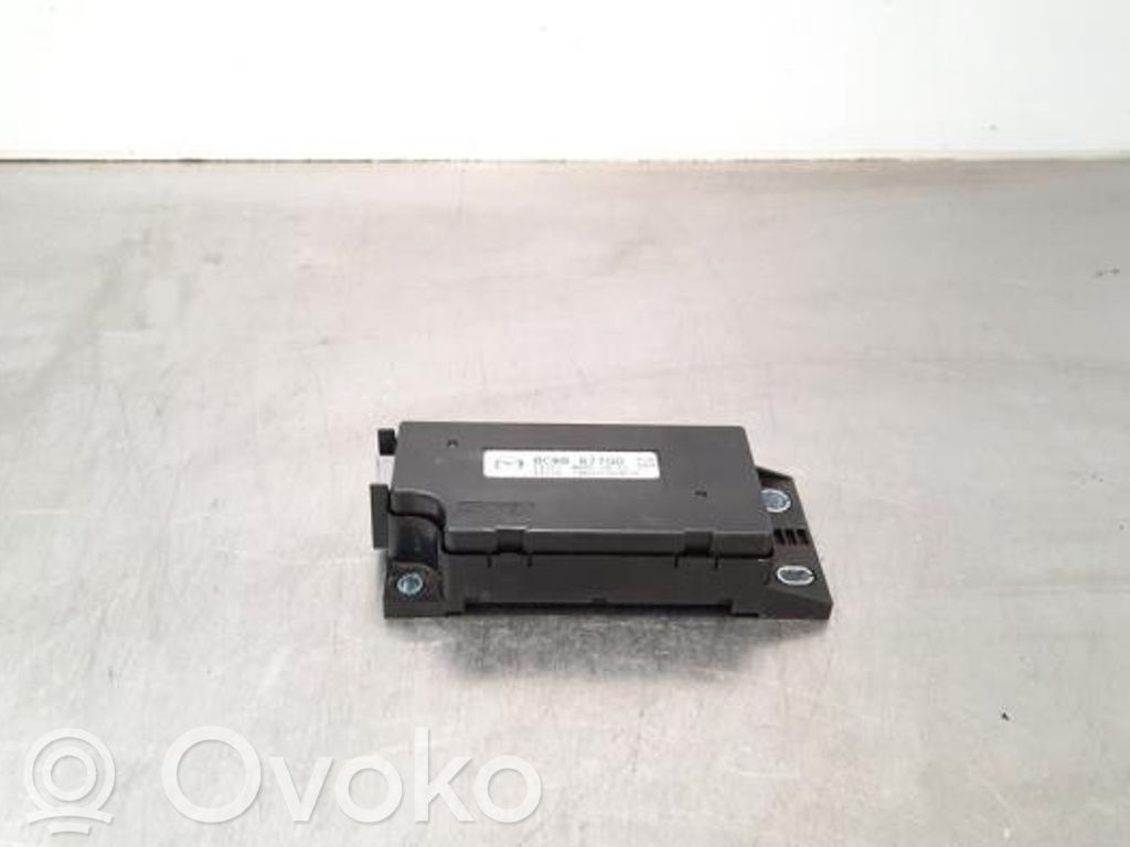 Antenna control unit   BCWB677G0,BCWB677G0