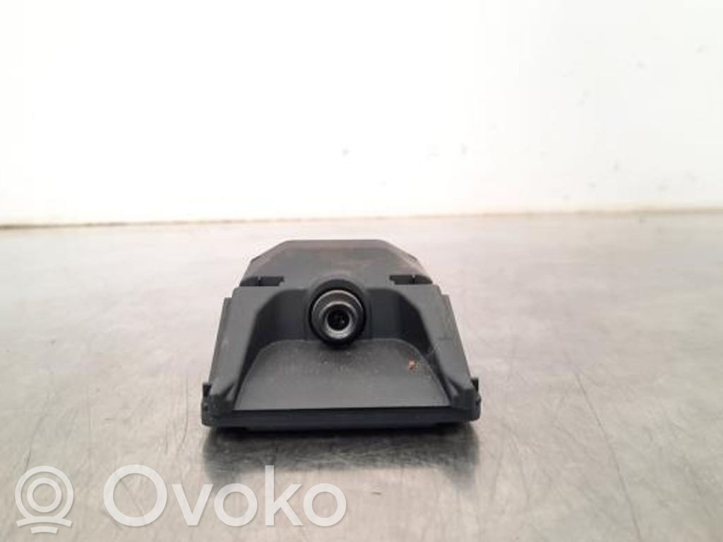 KIA Stonic Windshield/windscreen camera 