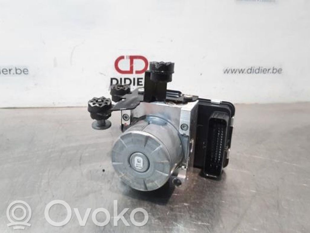 Bomba de ABS   LR146811,LR146811,K8D214F447AL,K8D214F447AN,K8D214F447AR,K8D22C353AJ,K8D22C353AM,LR118879