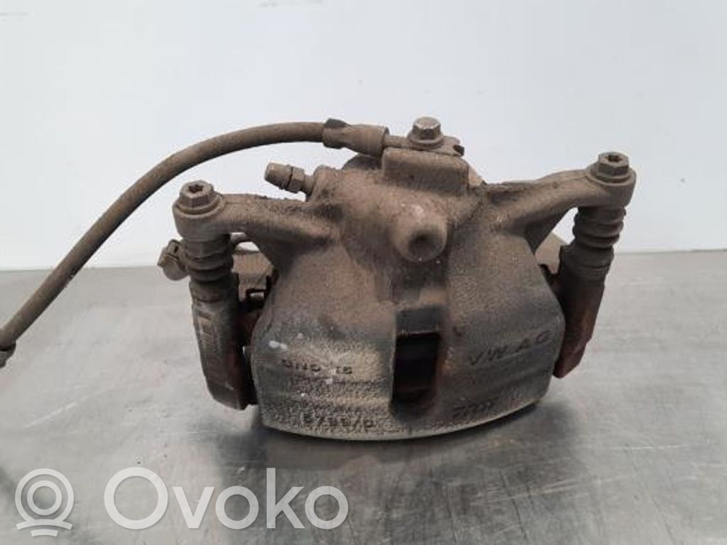 Etujarrusatula   8V0615124D