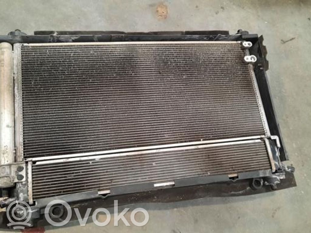 Toyota Auris E180 Set radiatoare 