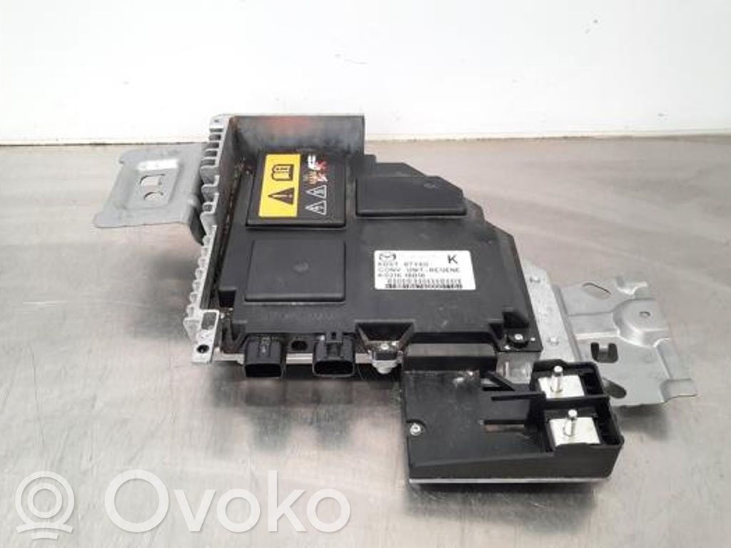 Mazda CX-5 II Voltage converter inverter 