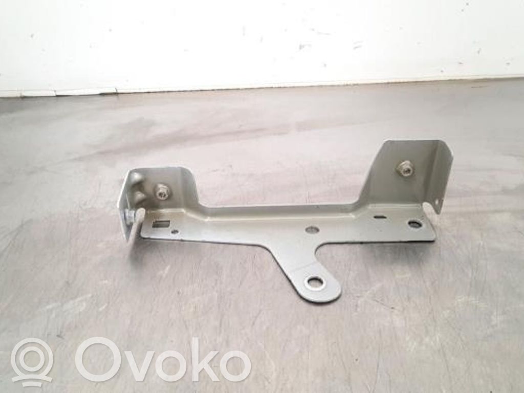 Boczny panel mocowania chłodnicy   31469383,31469383