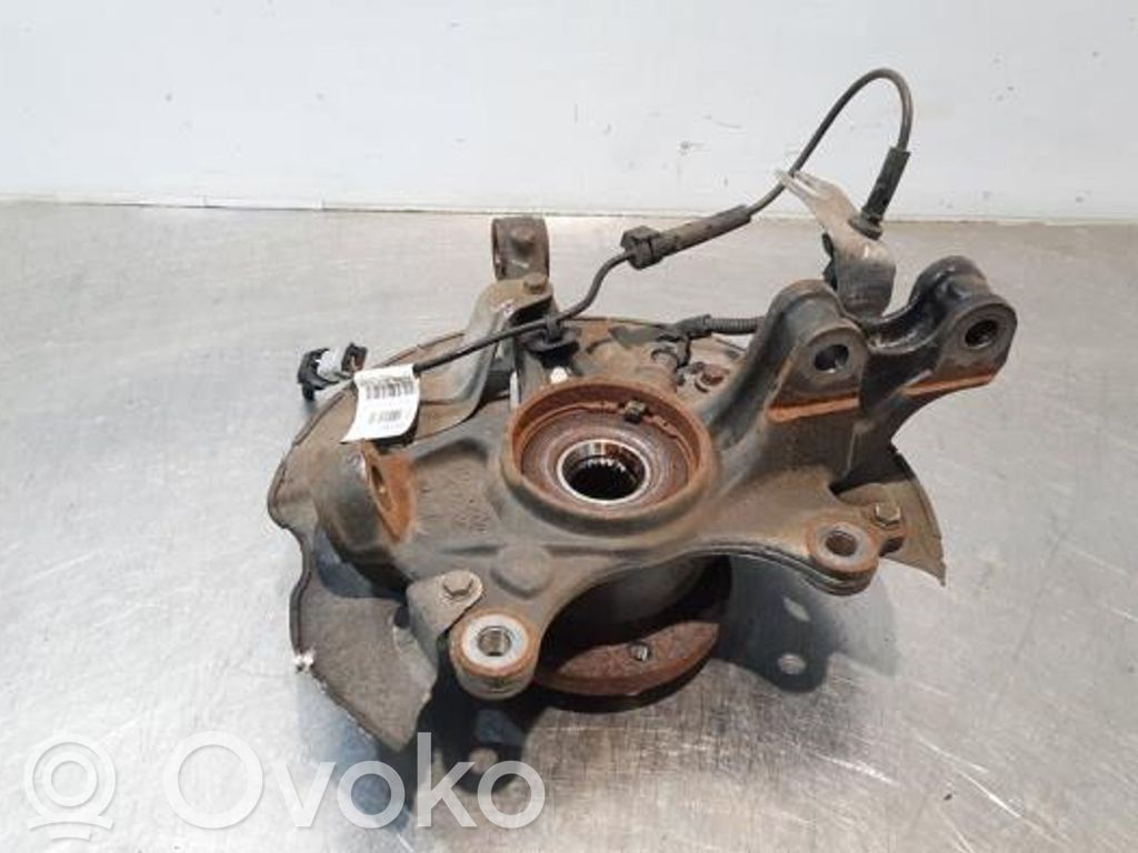 Peugeot 5008 Front wheel hub spindle knuckle 
