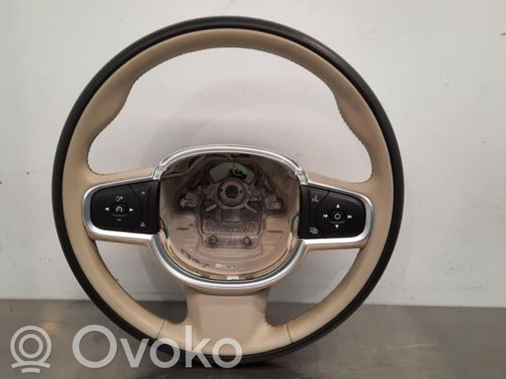 Ohjauspyörä   39834466