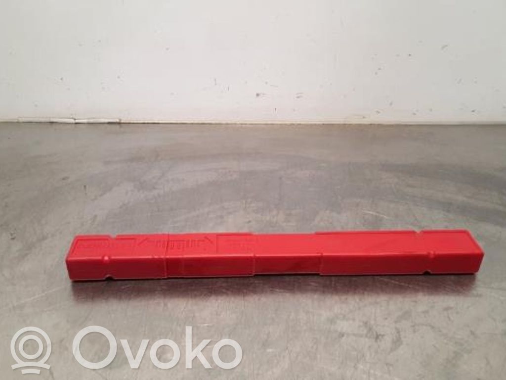 Warndreieck   8K0860251B