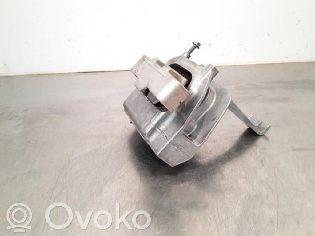 Engine mount bracket   5WA199262D,5WA199262D,5WA199262,5WA199262AR,5WA199262N