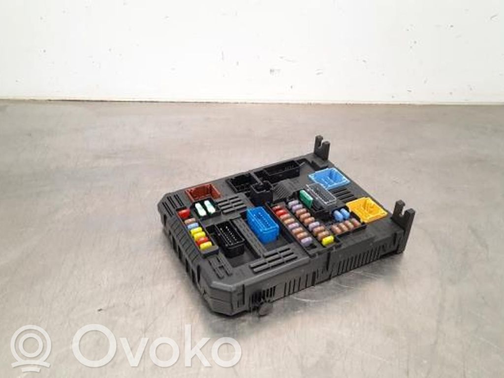 Fuse box set   9830707680,9830707680