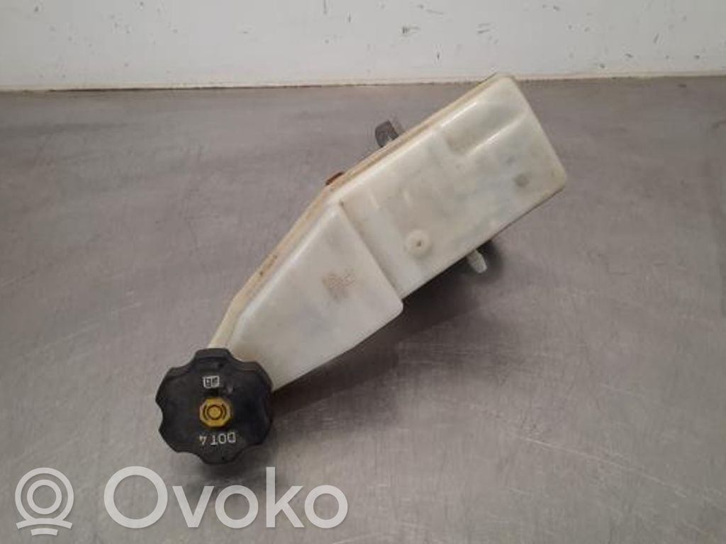 Opel Astra K Główny cylinder hamulca 