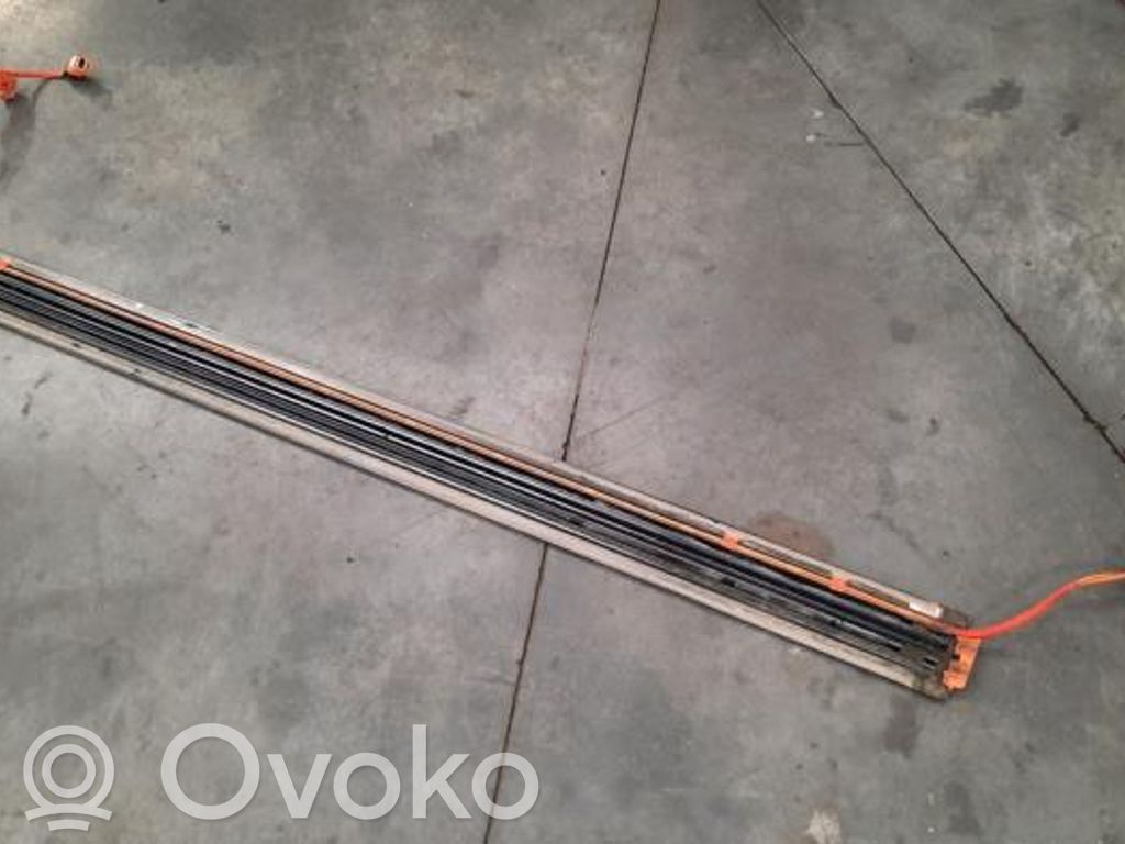 Tesla Model Y Kabel wysokiego napięcia 