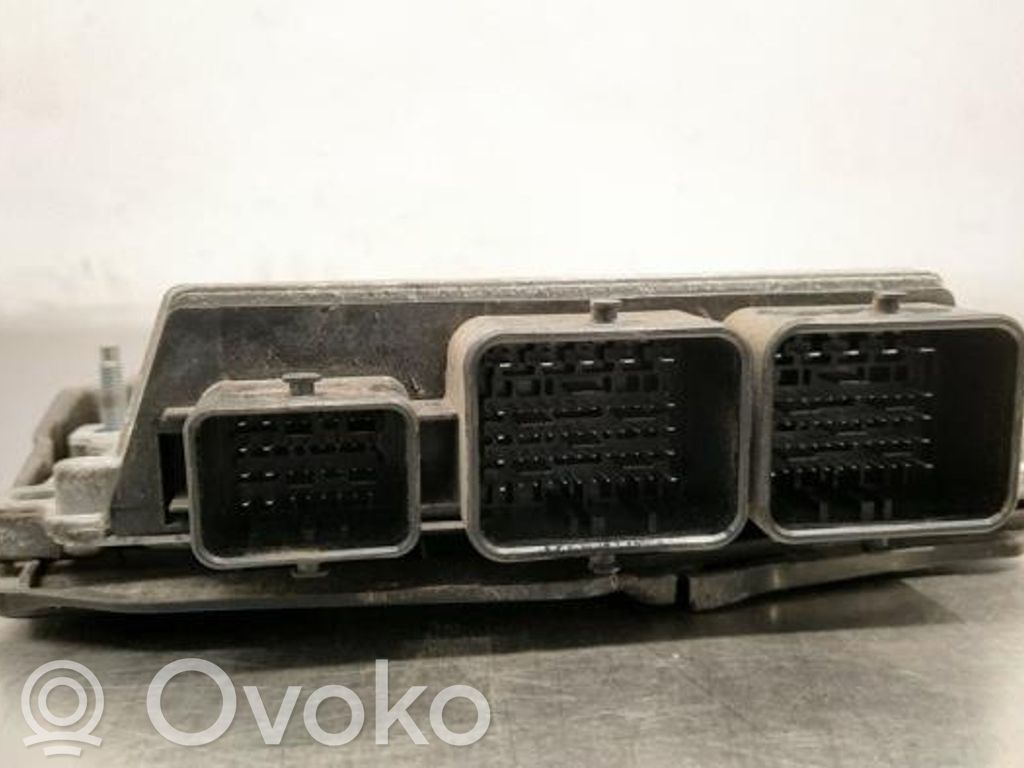 Peugeot 208 I Calculateur moteur ECU
