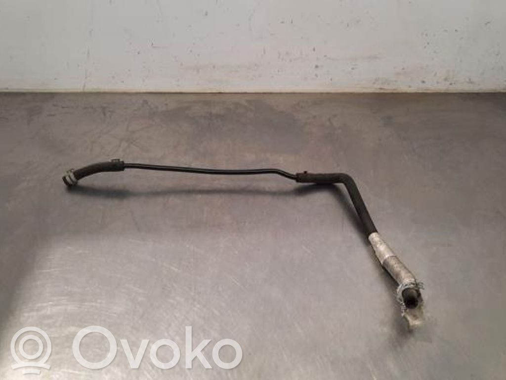 Engine coolant pipe/hose   GK318A577AF,GK318A577AF