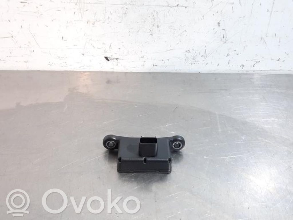 Opel Zafira C Vakaajan pitkittäiskiihtyvyystunnistin (ESP) 
