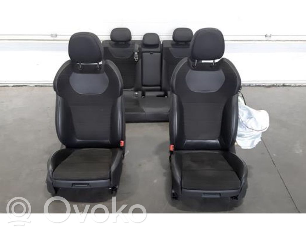 Juego interior