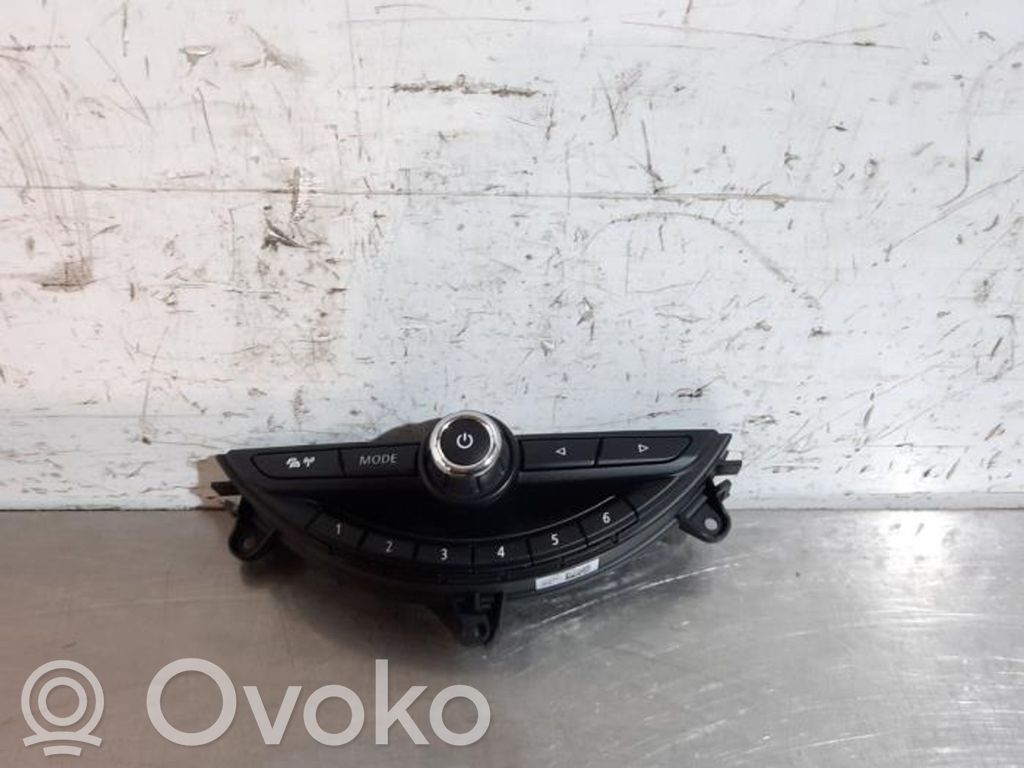 Mini Clubman F54 Unidad central de control multimedia 