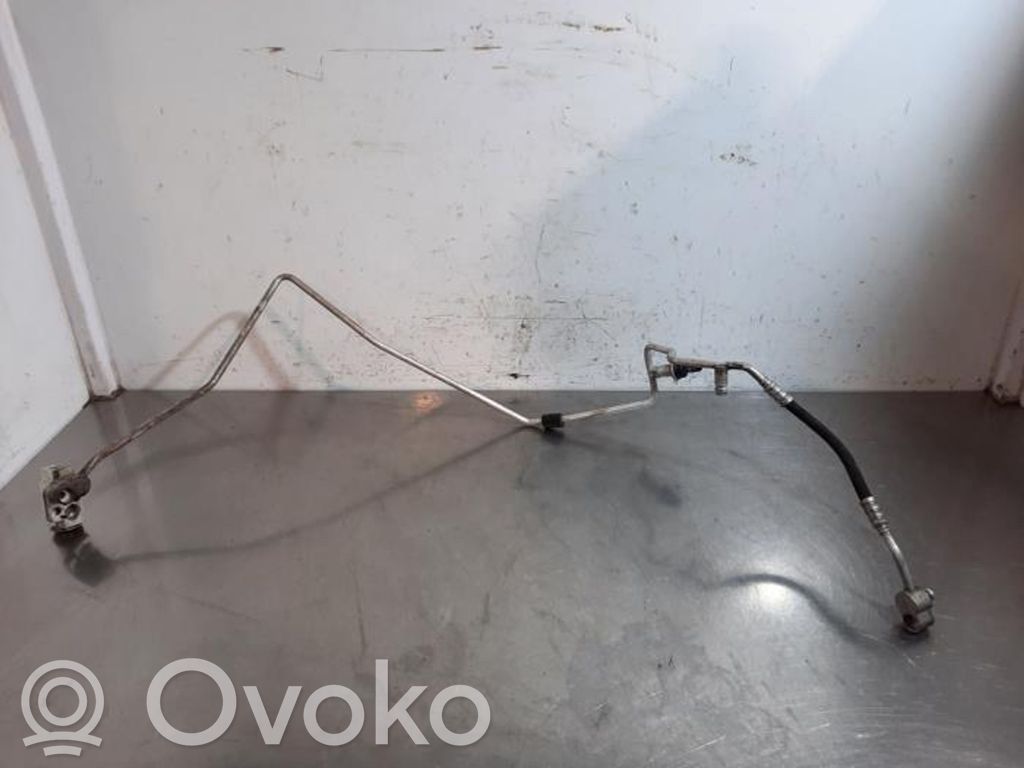 Ilmastointilaitteen putki (A/C)   5N0820741B,5N0820741B