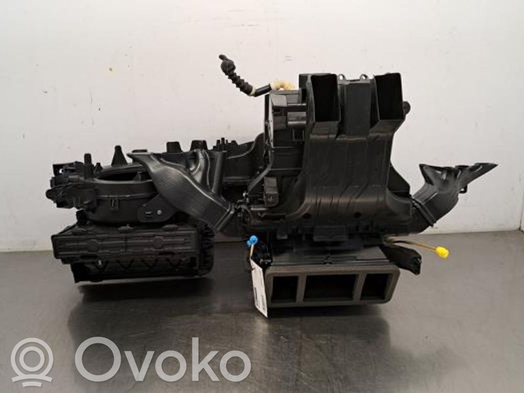Volkswagen T-Cross Obudowa nagrzewnicy 