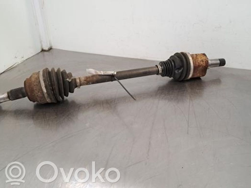 Peugeot Boxer Etuvetoakseli 