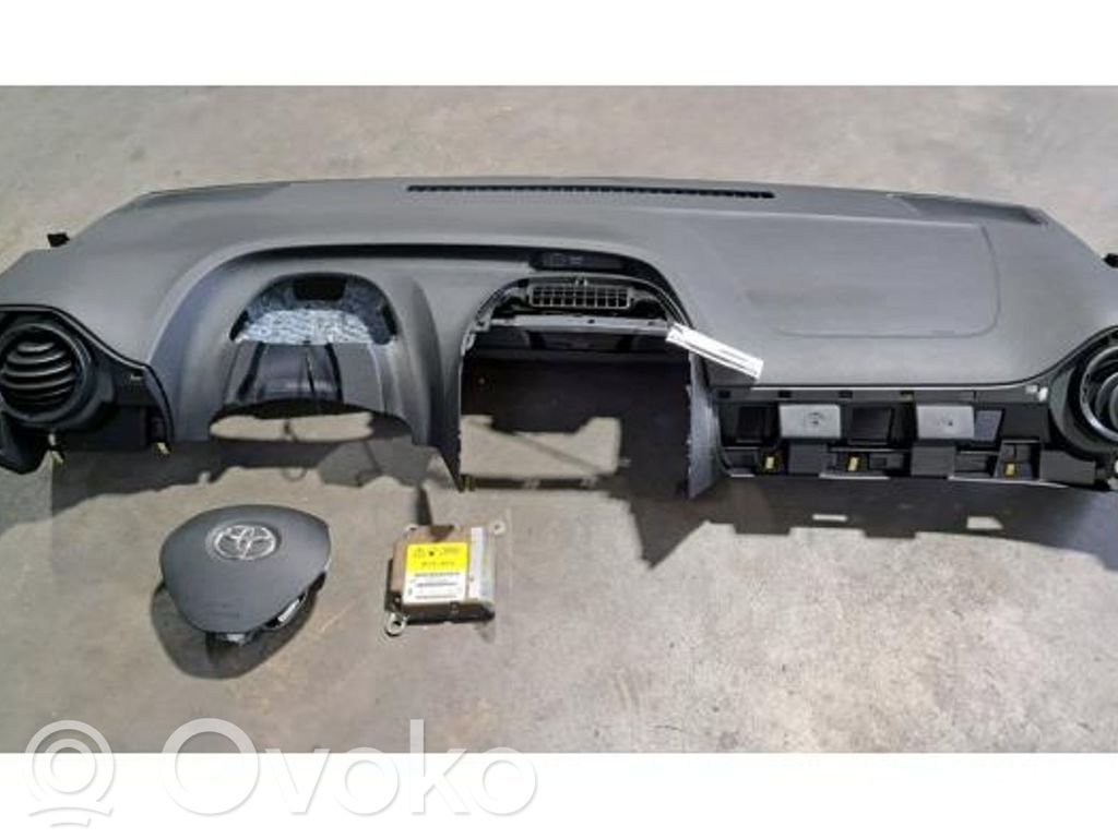 Toyota Aygo AB40 Juego de airbag con panel 