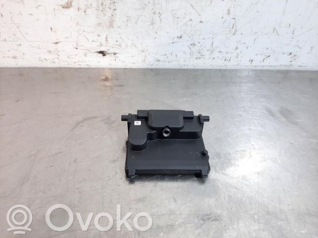 Windshield/windscreen camera   N1BT19H406CA,N1BT19H406CA
