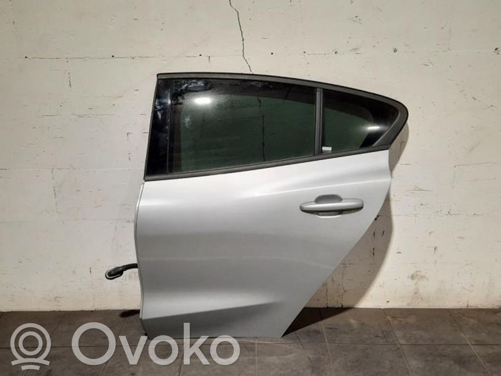 Ford Focus Galinės durys 