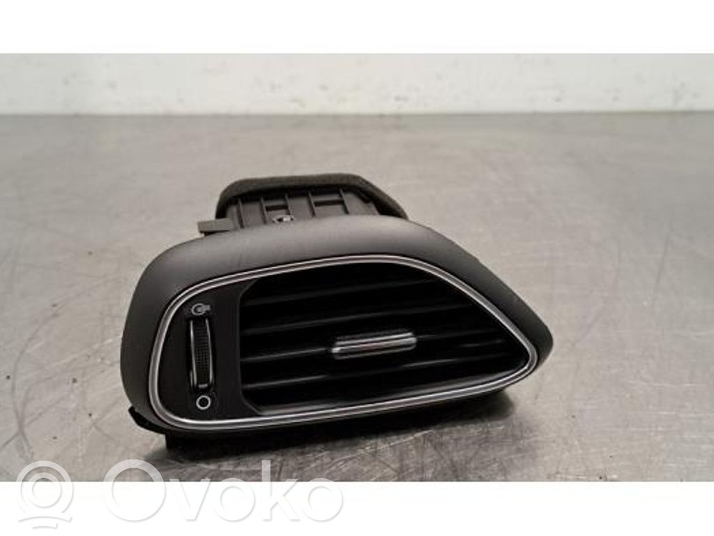 Hyundai i30 Rejilla de ventilación central del panel 