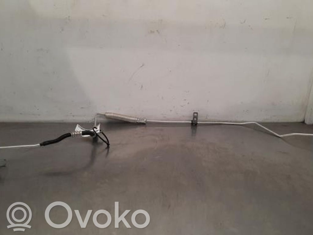 Ilmastointilaitteen putki (A/C)   924410708R,924410708R