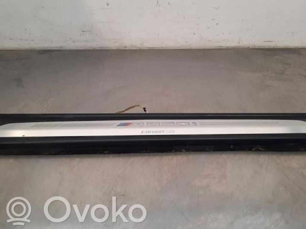 BMW 8 G15 Illuminazione sedili anteriori 