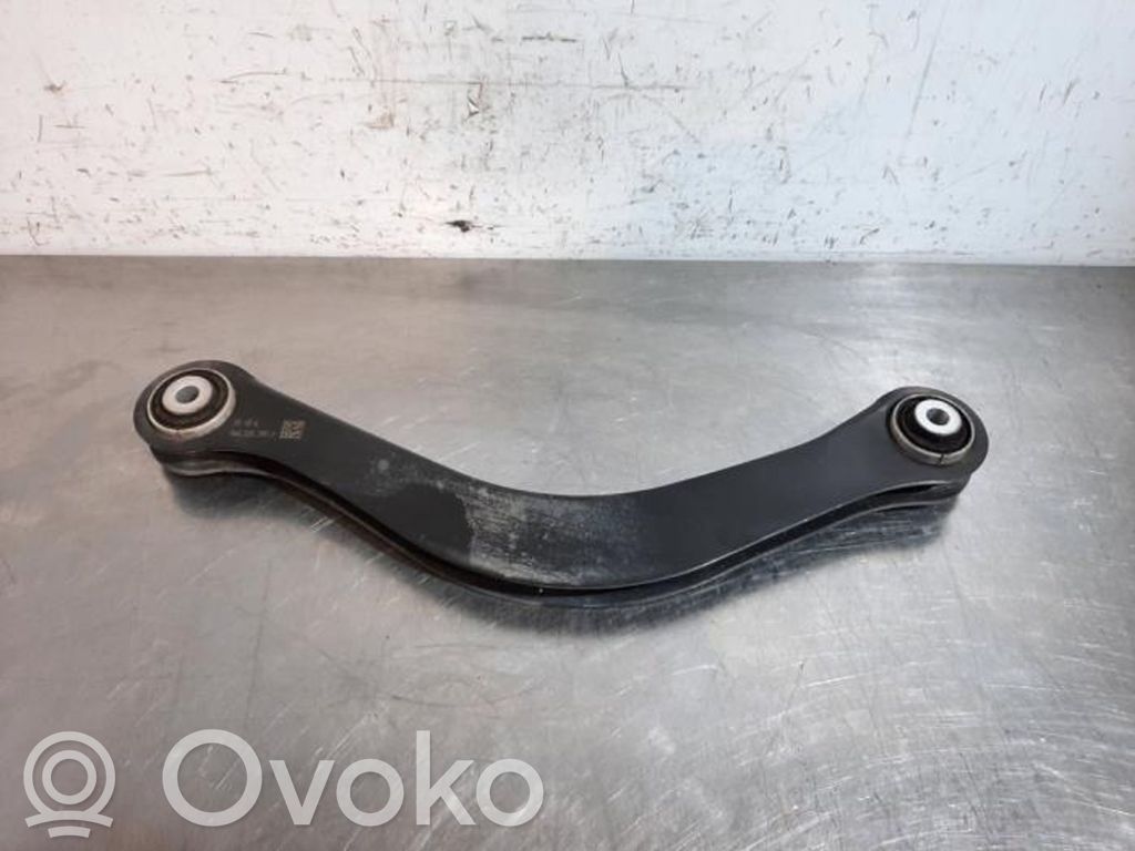 Audi A4 S4 B9 8W Braccio di controllo sospensione posteriore 