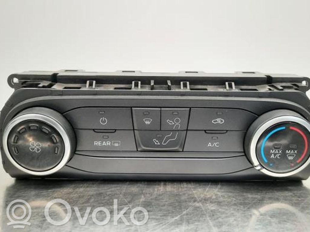 Ford Fiesta Panel klimatyzacji 