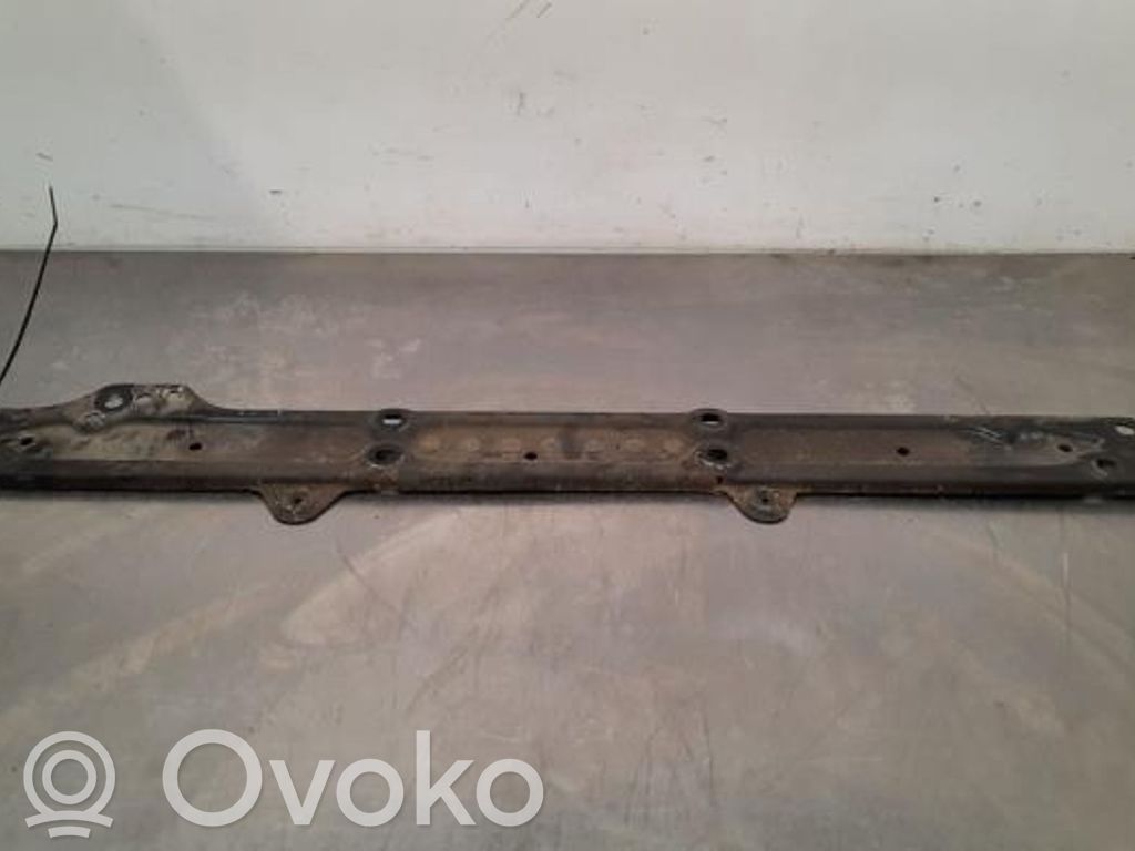 Muu moottoritilan osa   4K0803145,4K0803145
