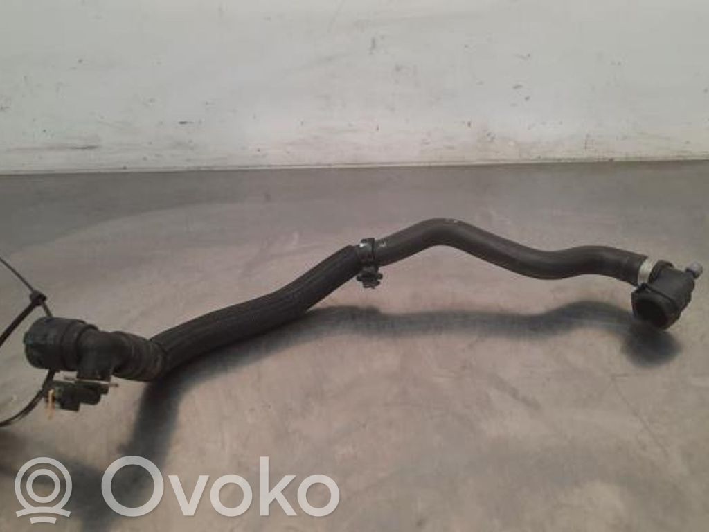 Peugeot 308 Conductă/furtun lichid de răcire motor 