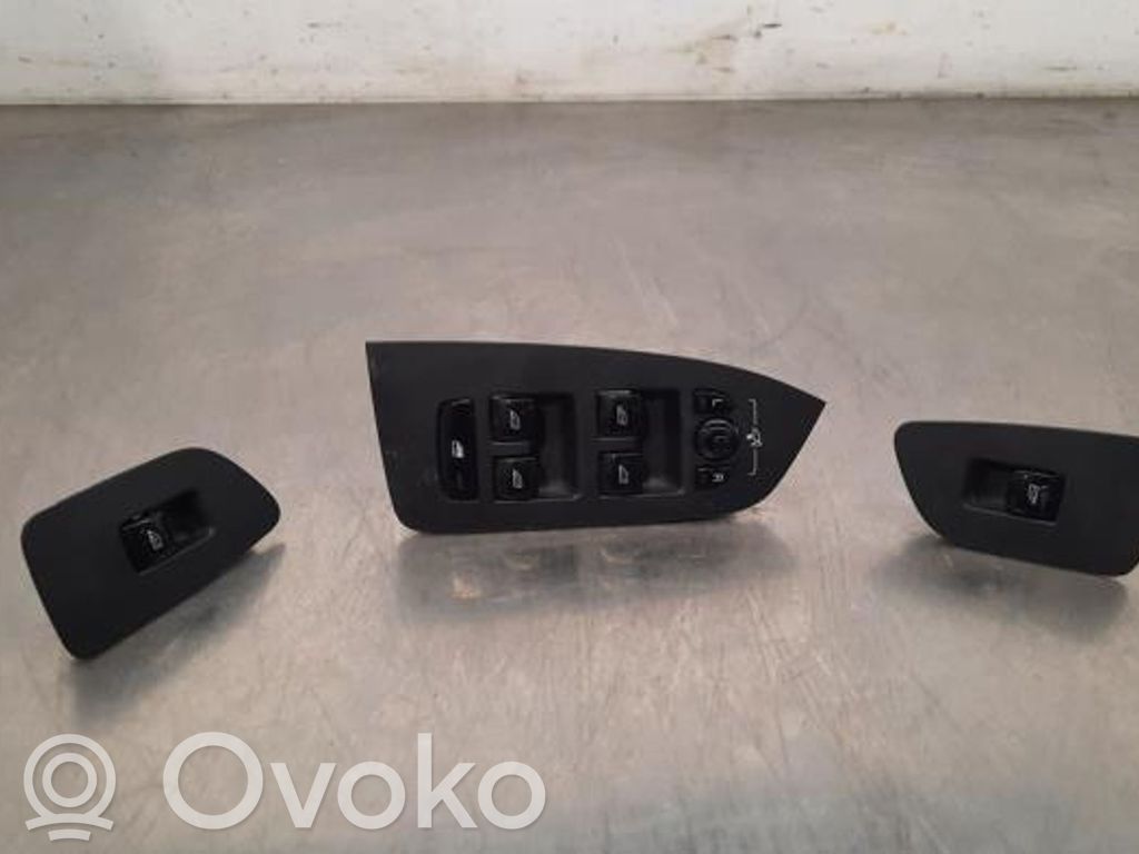 Volvo S90, V90 Interruttore di controllo dell’alzacristalli elettrico