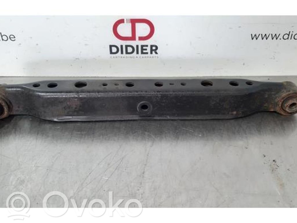 Nissan X-Trail T32 Braccio di controllo sospensione posteriore 