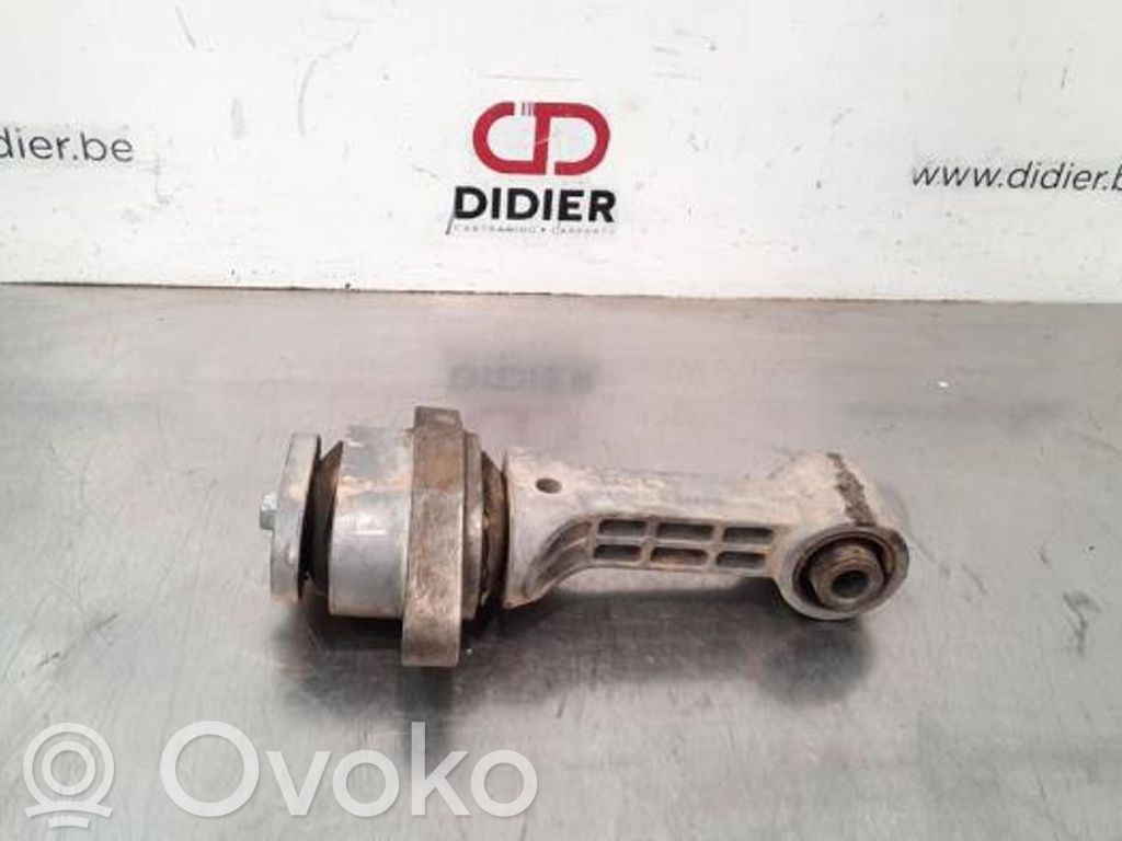 KIA Venga Gearbox mounting bracket 