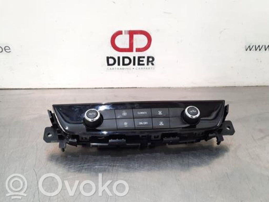 Opel Insignia B Panel klimatyzacji 