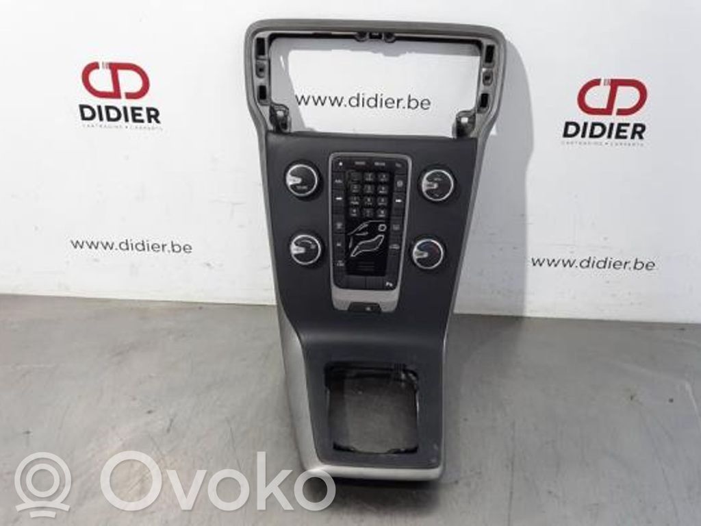 Panel klimatyzacji   3682204Y5