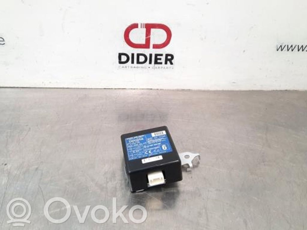 Toyota iQ Unité de commande / module de verrouillage centralisé porte 