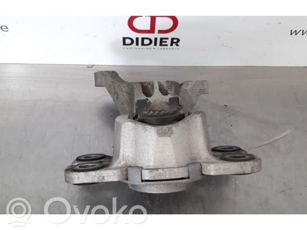 Volvo S80 Supporto di montaggio del motore 