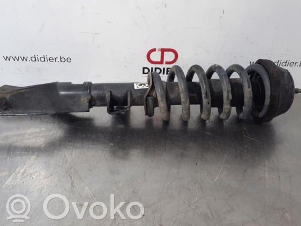Volkswagen Amarok Amortyzator przedni 
