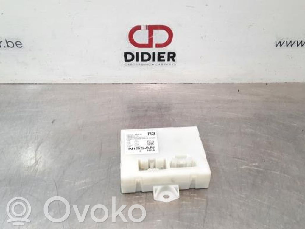 Nissan X-Trail T32 Door central lock control unit/module 
