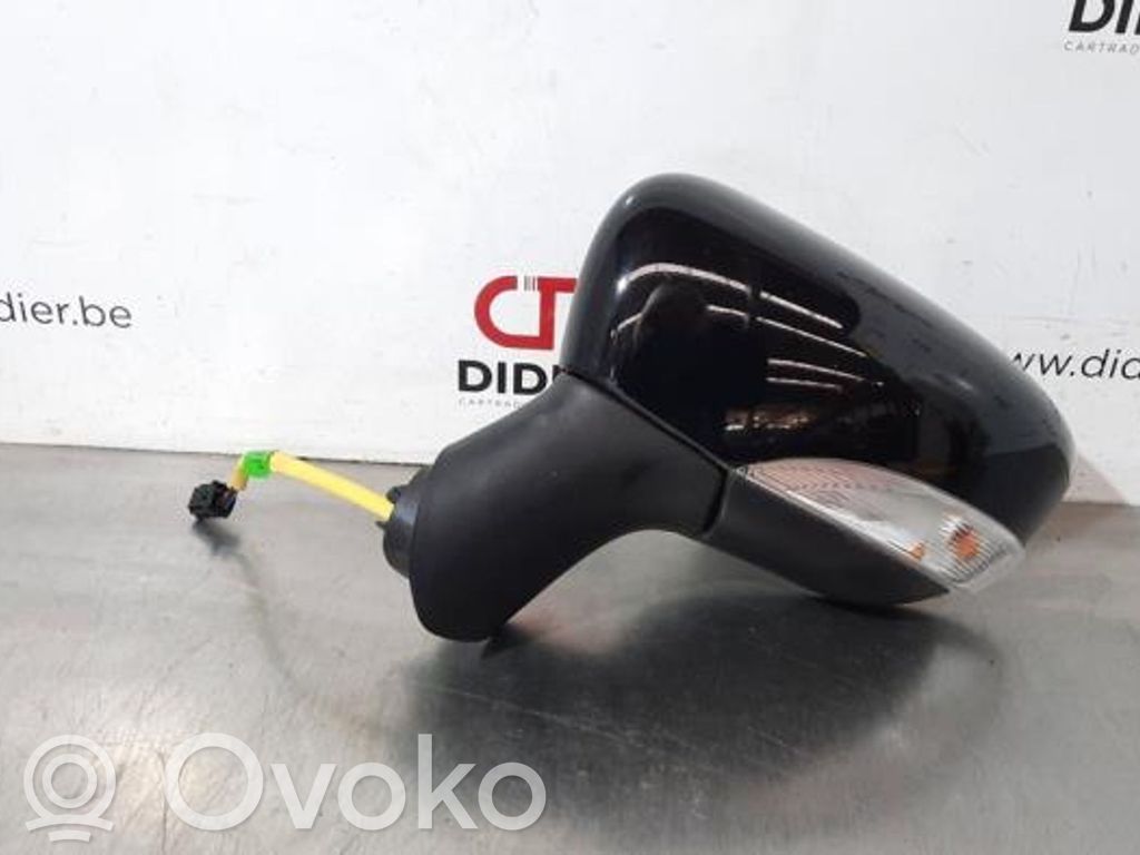 Renault Captur Espejo lateral eléctrico de la puerta delantera 
