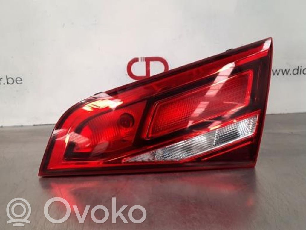 Audi A3 S3 8V Lampă spate în caroserie 