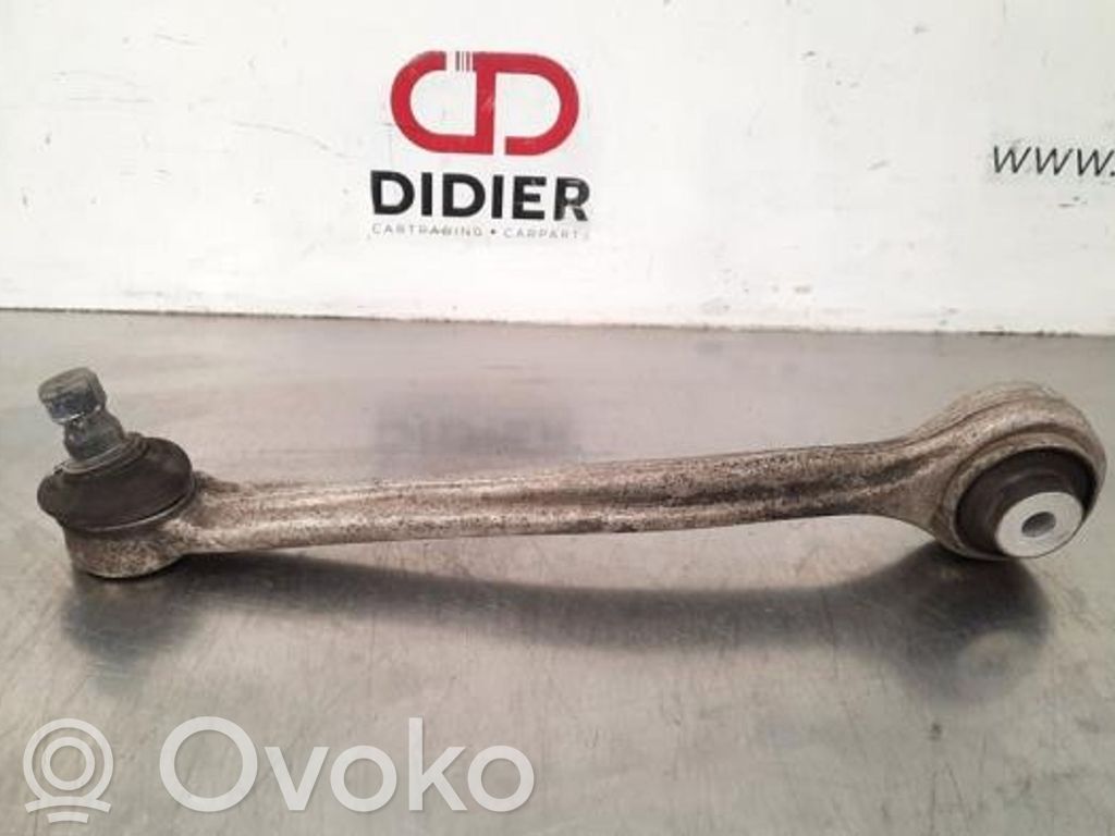 Audi A4 S4 B9 8W Etutukivarsi 