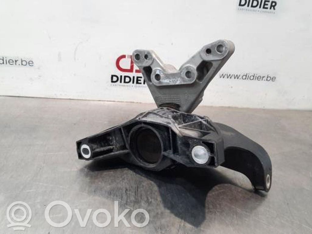 Peugeot 308 Soporte de montaje del motor
