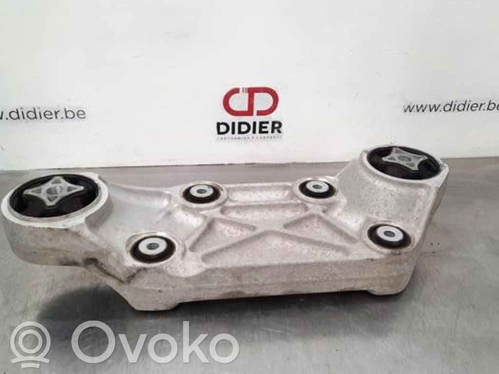 Tesla Model S Engine mount bracket 