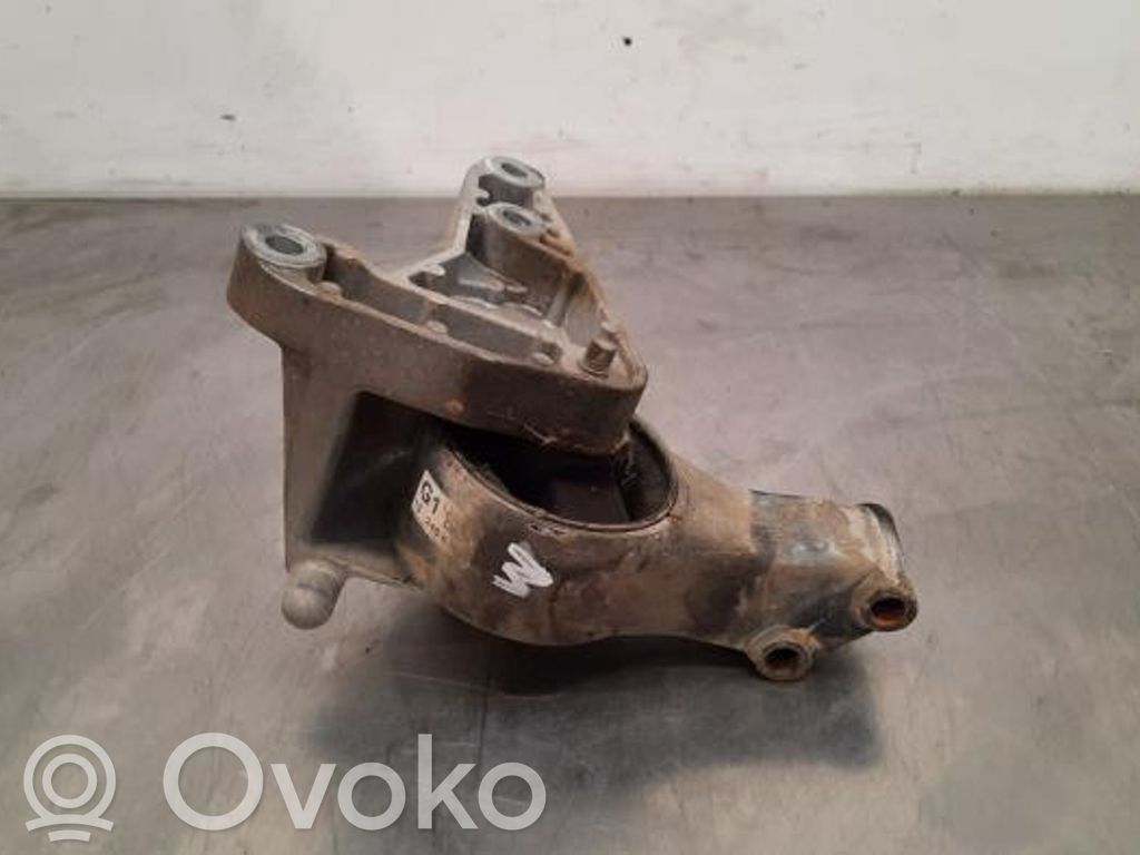 Opel Zafira C Suport tampon motor 