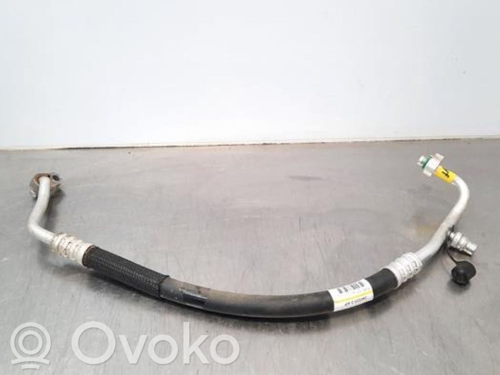 Tuyau de climatisation   97762J7300,J3097762J7300,J3097762J7300