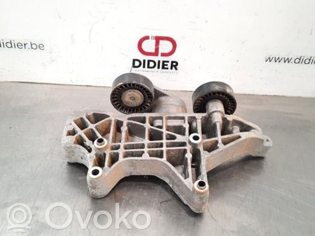 Fiat 500 Supporto di montaggio del motore 